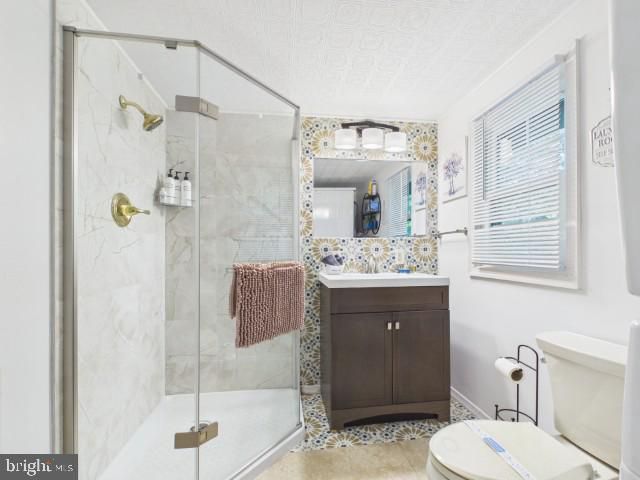 7803 LAKE SHORE DR, Pocono Lake, PA 18347