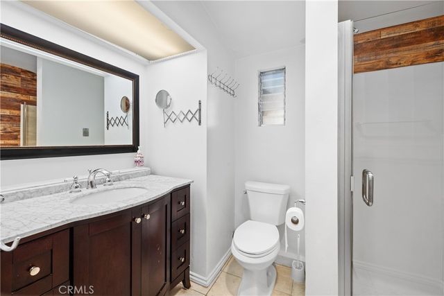 17419 Leadwell, Lake Balboa, CA 91406