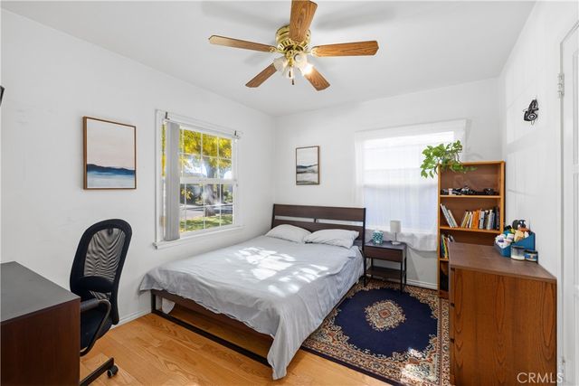 17419 Leadwell, Lake Balboa, CA 91406