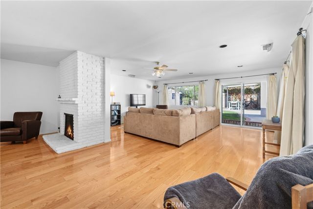 17419 Leadwell, Lake Balboa, CA 91406