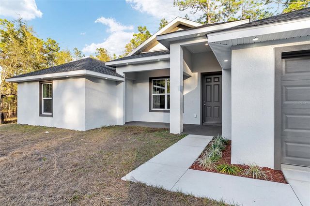 8725 SW 136TH TERRACE, Dunnellon, FL 34432