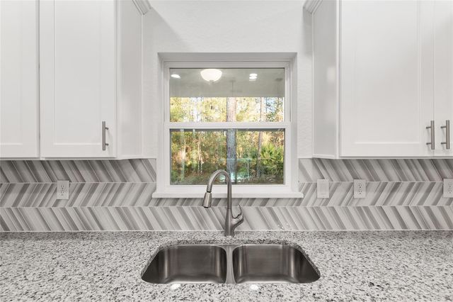 8725 SW 136TH TERRACE, Dunnellon, FL 34432