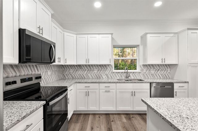 8725 SW 136TH TERRACE, Dunnellon, FL 34432