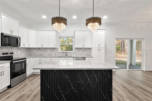 8725 SW 136TH TERRACE, Dunnellon, FL 34432