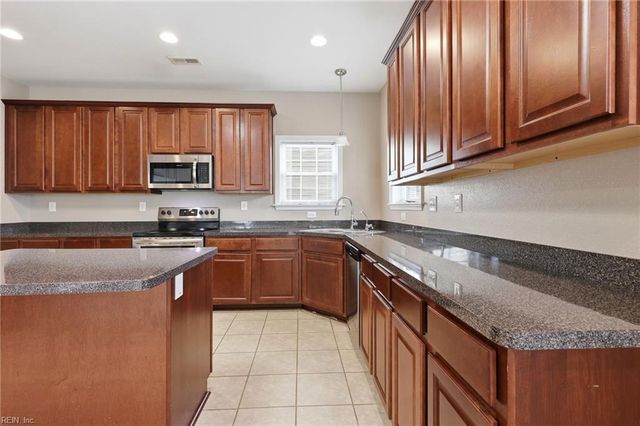 5014 Pearl ST, Chesapeake, VA 23321