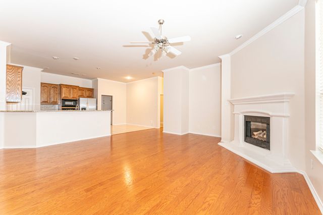 1417 Lowes Farm Parkway, Mansfield, TX 76063