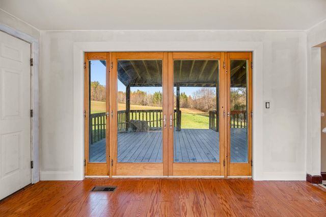 2016 Vermont Route 110, Washington, VT 05675