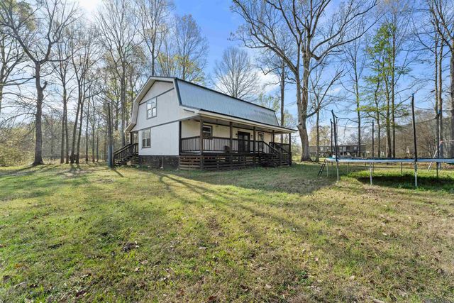 17220 Oak Ridge Dr, Livingston, LA 70754