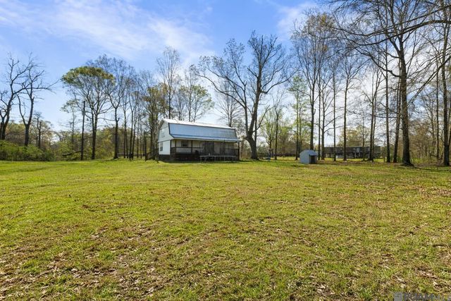 17220 Oak Ridge Dr, Livingston, LA 70754