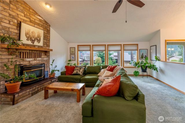 1623 W 14th, Port Angeles, WA 98363