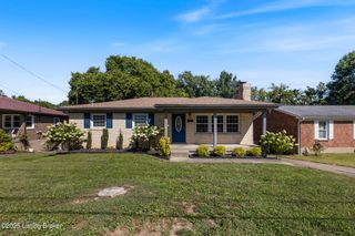 5819 Bocagrande Dr, Louisville, KY 40219