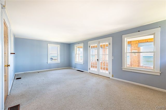 2520 Edgemere Drive, Greece, NY 14612