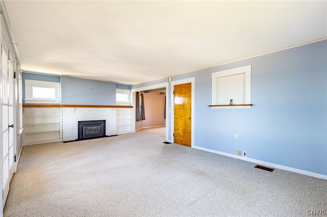 2520 Edgemere Drive, Greece, NY 14612