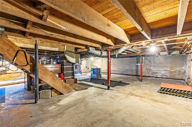 2520 Edgemere Drive, Greece, NY 14612