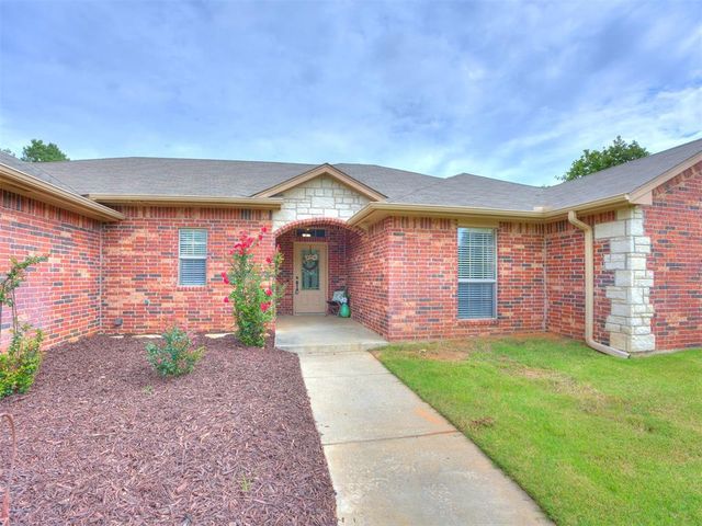 3222 E Simmons Road, Edmond, OK 73034