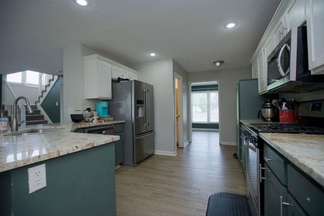 8401 NE 75th Terrace, Kansas City, MO 64158