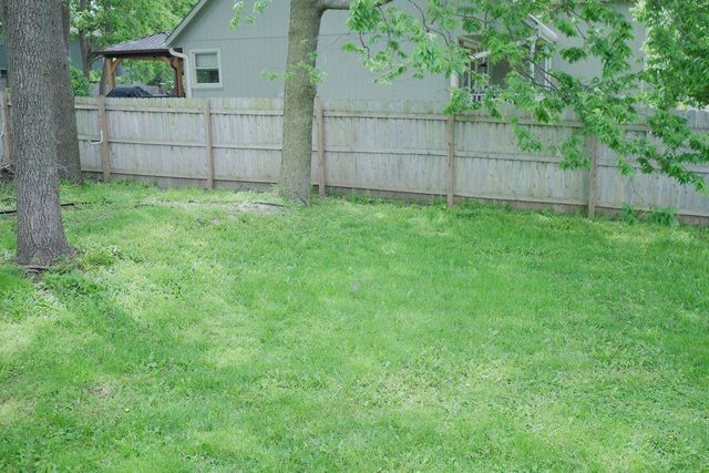 8401 NE 75th Terrace, Kansas City, MO 64158