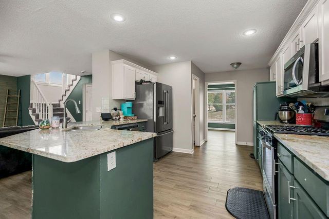 8401 NE 75th Terrace, Kansas City, MO 64158