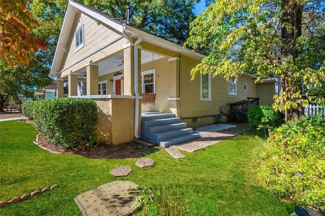 805 Holmes NW Street, Atlanta, GA 30318