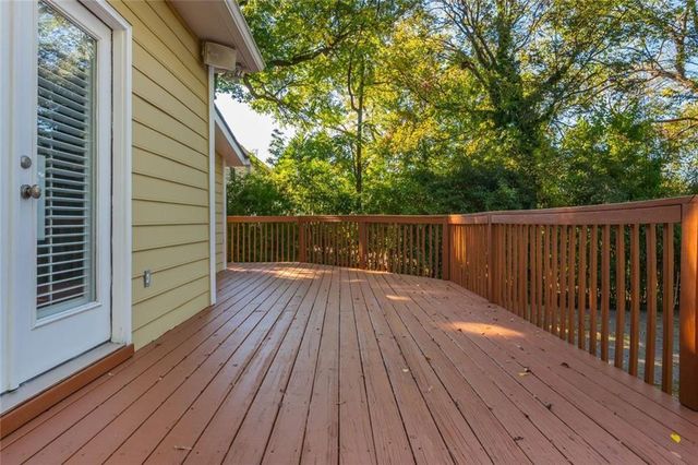 805 Holmes NW Street, Atlanta, GA 30318