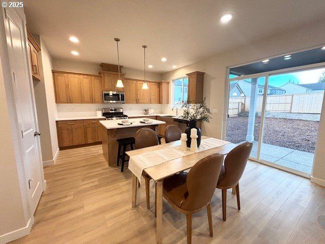 1565 N Young St, Lafayette, OR 97127