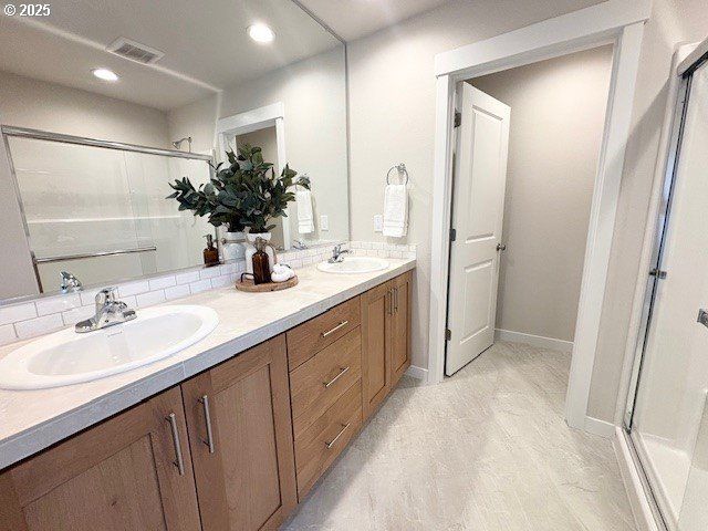 1565 N Young St, Lafayette, OR 97127