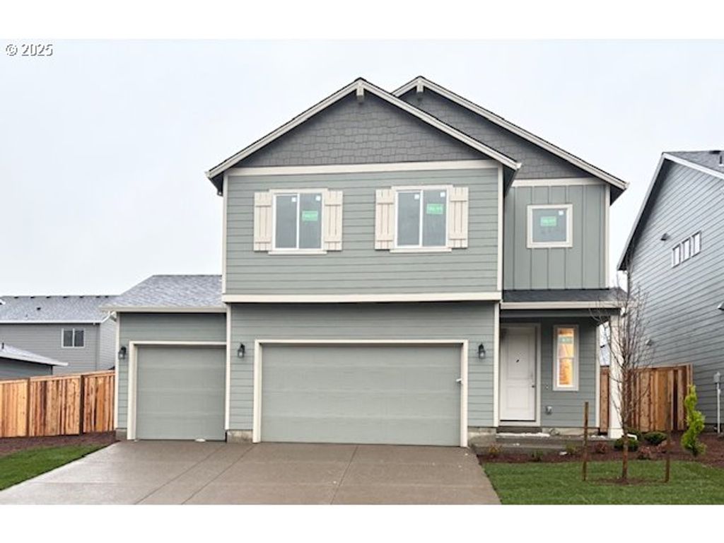 1565 N Young St, Lafayette, OR 97127