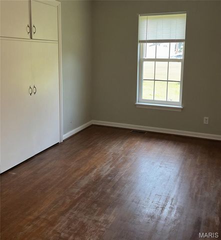 607 S Wood Avenue, Fredericktown, MO 63645