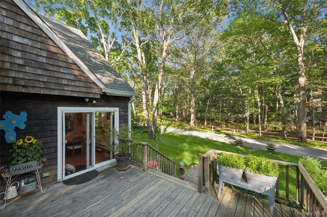 55 Island Creek Road, Southampton, NY 11968