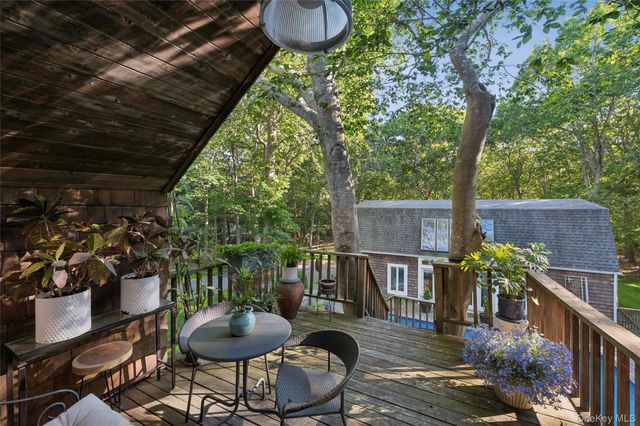 55 Island Creek Road, Southampton, NY 11968