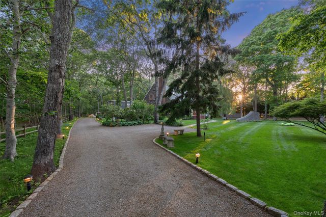 55 Island Creek Road, Southampton, NY 11968
