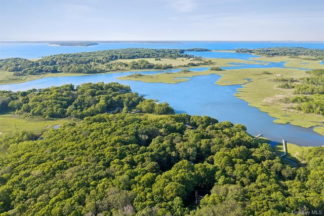 55 Island Creek Road, Southampton, NY 11968