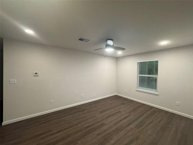 15530 Towerwood Drive A, Conroe, TX 77306