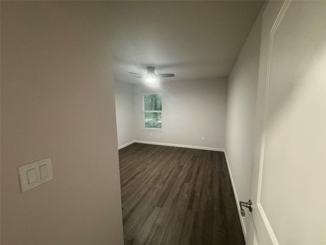 15530 Towerwood Drive A, Conroe, TX 77306