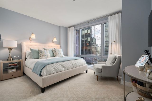 500 Atlantic Avenue 19A, Boston, MA 02210