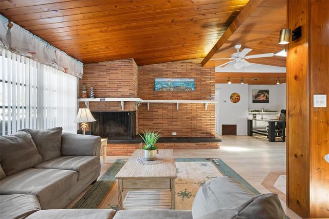 6201 6TH AVENUE NW, Bradenton, FL 34209