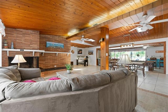 6201 6TH AVENUE NW, Bradenton, FL 34209