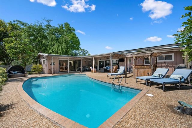 6201 6TH AVENUE NW, Bradenton, FL 34209