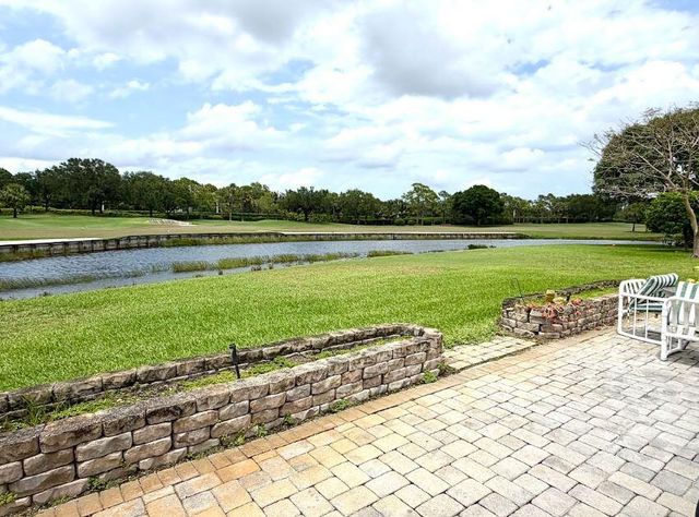 11 Holly Drive, Boynton Beach, FL 33436