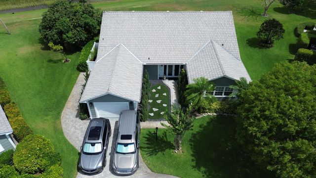 11 Holly Drive, Boynton Beach, FL 33436