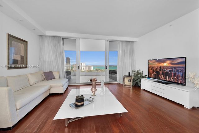 21050 Point Place 2001, Aventura, FL 33180