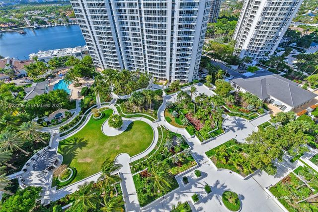 21050 Point Place 2001, Aventura, FL 33180