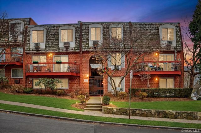 55 N Broadway 3-22, White Plains, NY 10601