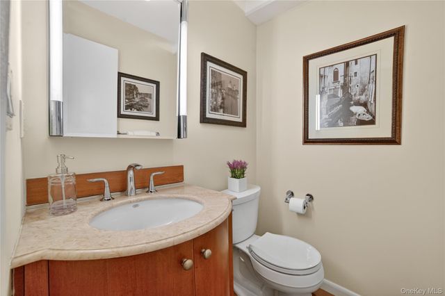 55 N Broadway 3-22, White Plains, NY 10601