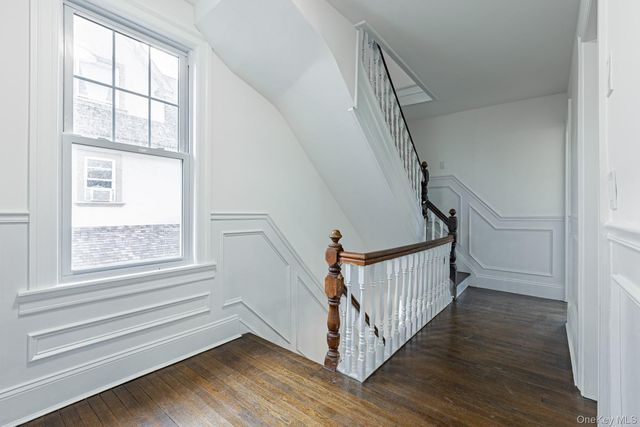209 Smith Street, Freeport, NY 11520