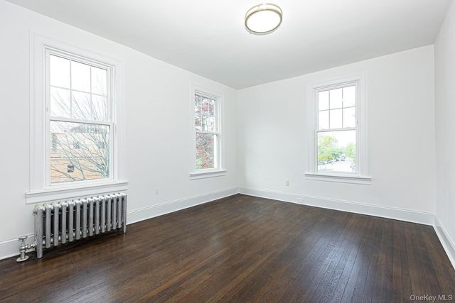 209 Smith Street, Freeport, NY 11520