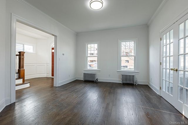 209 Smith Street, Freeport, NY 11520