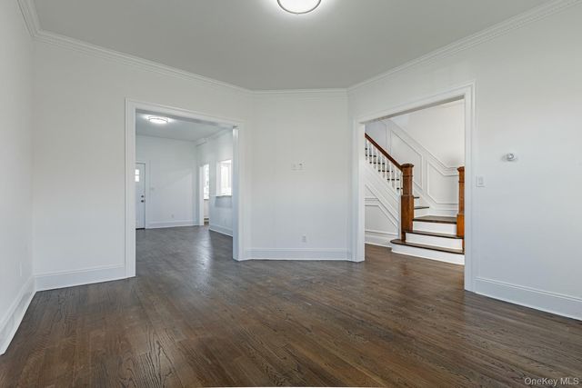 209 Smith Street, Freeport, NY 11520
