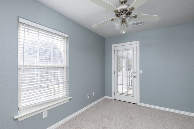 3608 S Tower Circle, Fayetteville, AR 72704