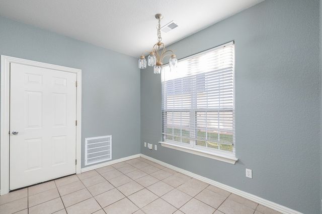 3608 S Tower Circle, Fayetteville, AR 72704